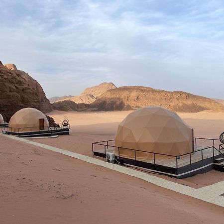 Hotel Hasan Zawaideh Luxury Camp 2 à Wadi Rum Extérieur photo