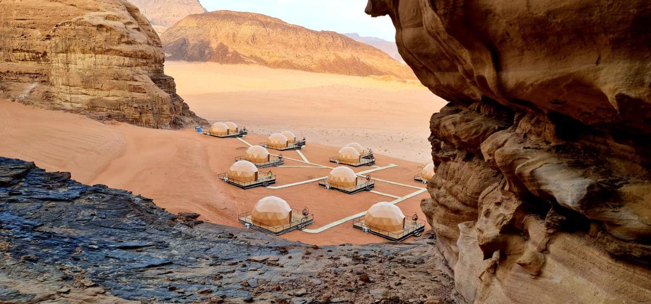 Hotel Hasan Zawaideh Luxury Camp 2 à Wadi Rum Extérieur photo