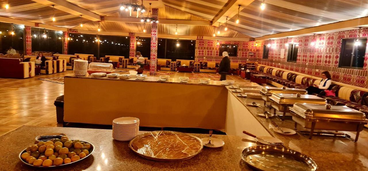 Hotel Hasan Zawaideh Luxury Camp 2 à Wadi Rum Extérieur photo
