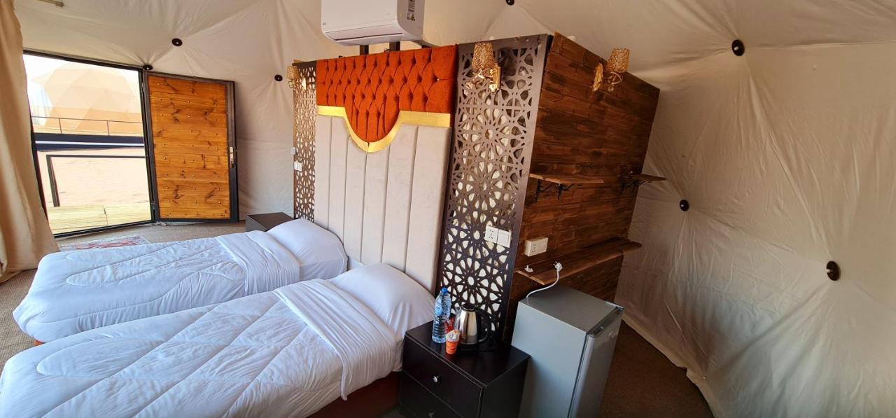 Hotel Hasan Zawaideh Luxury Camp 2 à Wadi Rum Extérieur photo