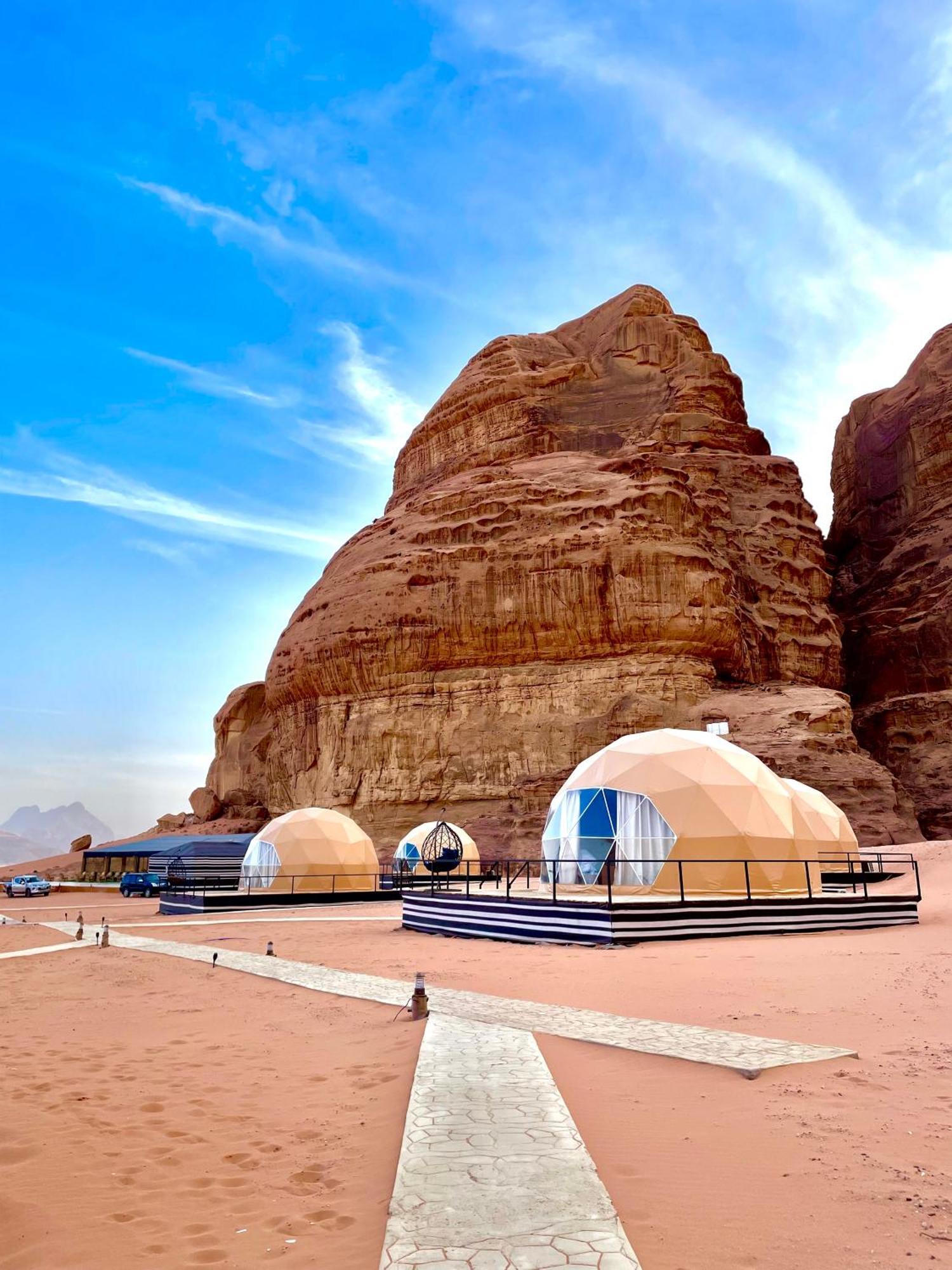 Hotel Hasan Zawaideh Luxury Camp 2 à Wadi Rum Extérieur photo