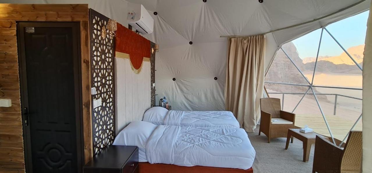 Hotel Hasan Zawaideh Luxury Camp 2 à Wadi Rum Extérieur photo