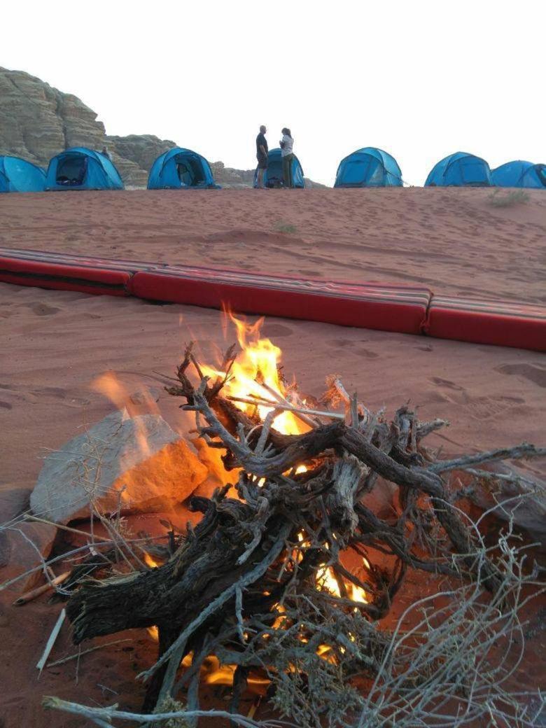 Hotel Hasan Zawaideh Luxury Camp 2 à Wadi Rum Extérieur photo