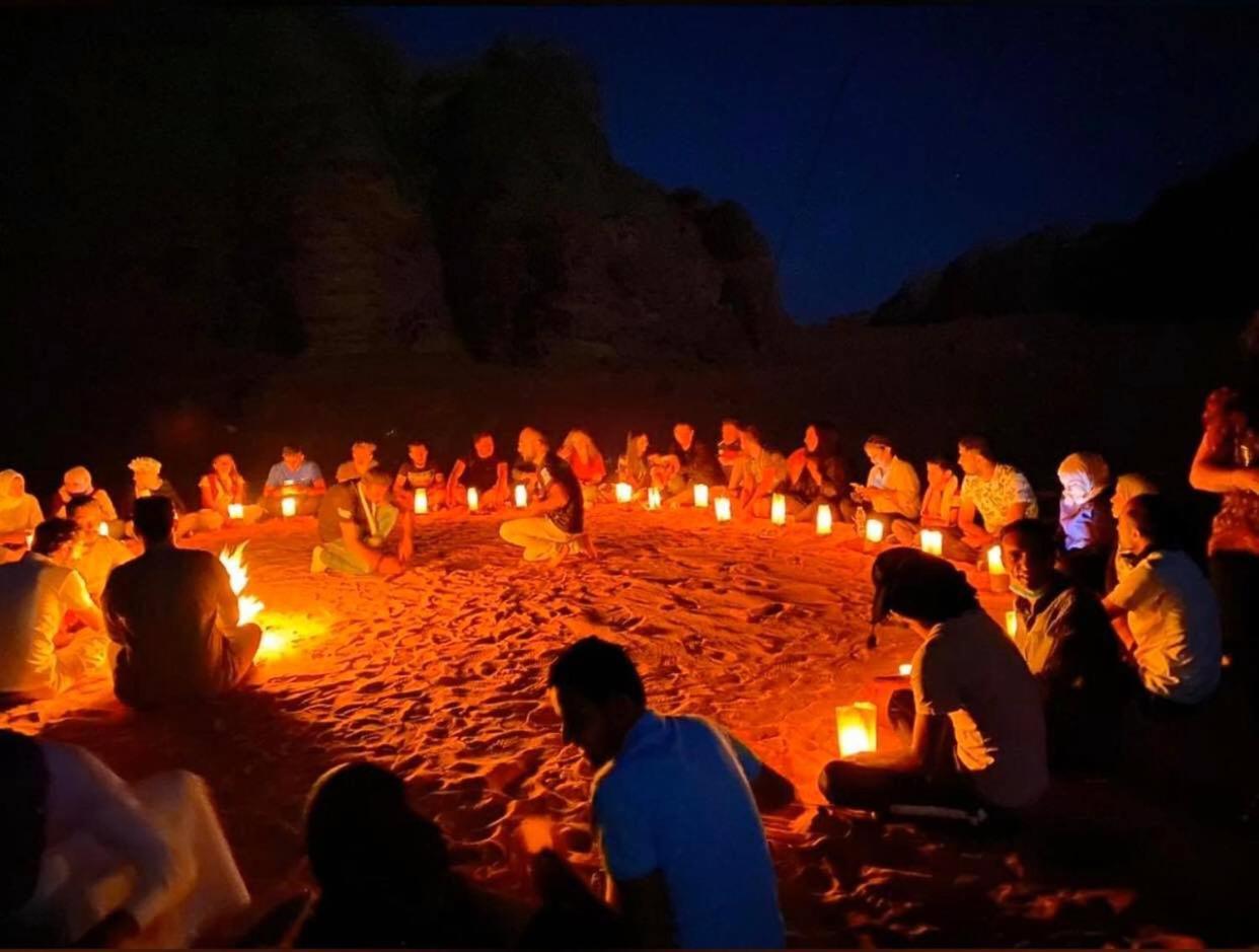 Hotel Hasan Zawaideh Luxury Camp 2 à Wadi Rum Extérieur photo